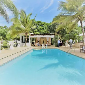 https://isabela-villa-bonita-vacation-event-venue-sleeps-50.top-hotels-puertorico.com