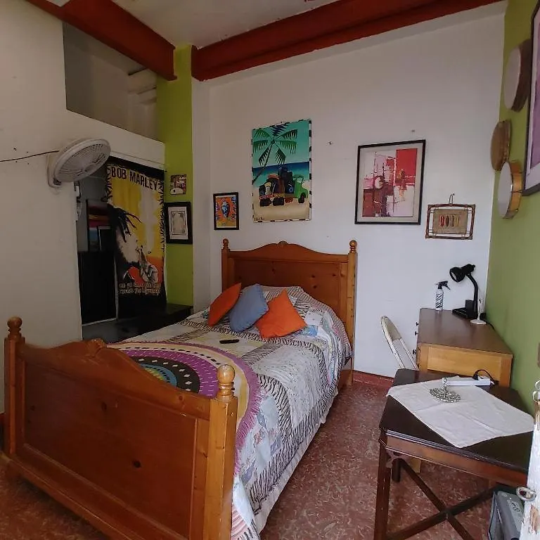 Denizens By Tripgogo Apartamento San Juan Quarto em Acomodações Particulares