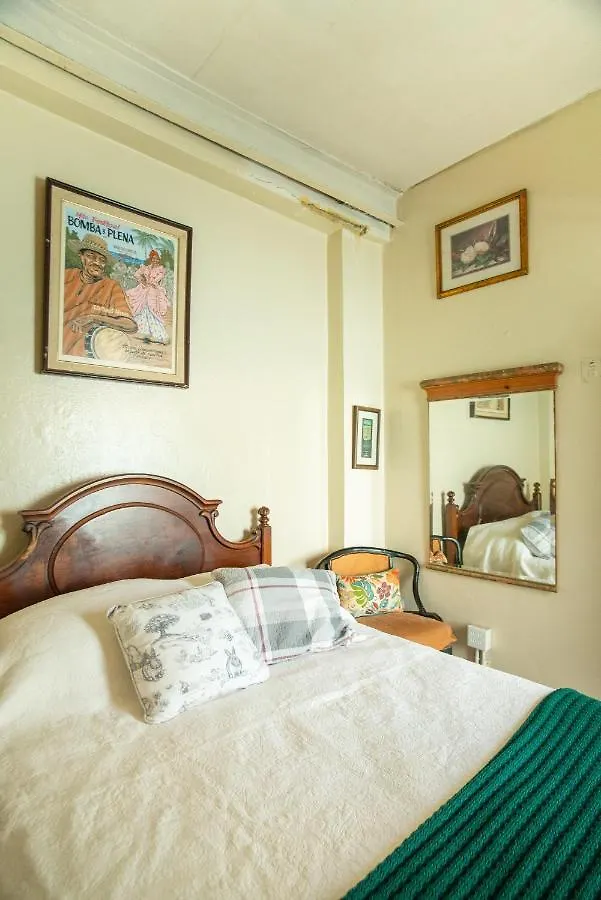 Denizens By Tripgogo Apartamento San Juan Quarto em Acomodações Particulares