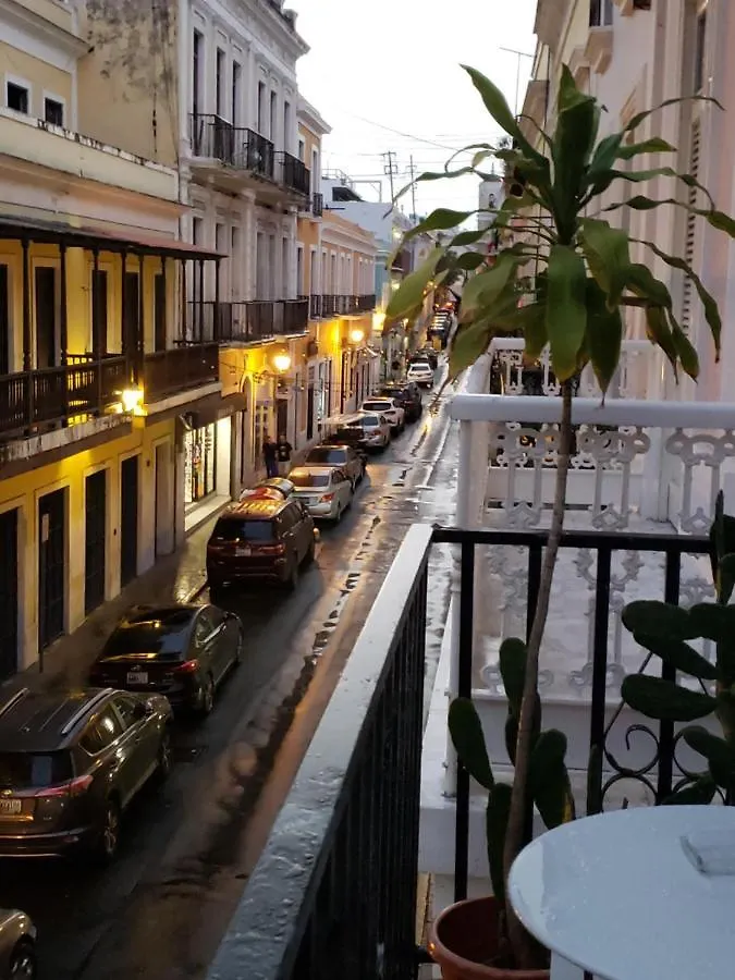 Denizens By Tripgogo Apartamento San Juan Quarto em Acomodações Particulares